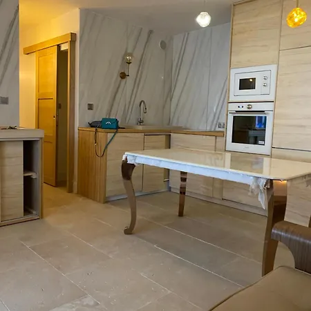 Luxurious Close To Saint Tropez Apartment
